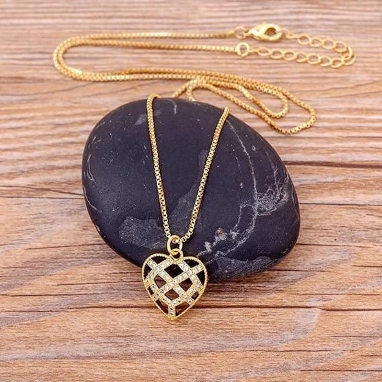 Intertwined Heart Necklace