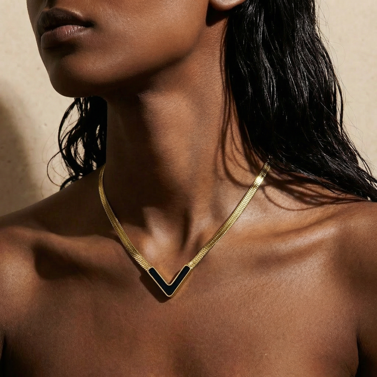 Black Vixen Necklace