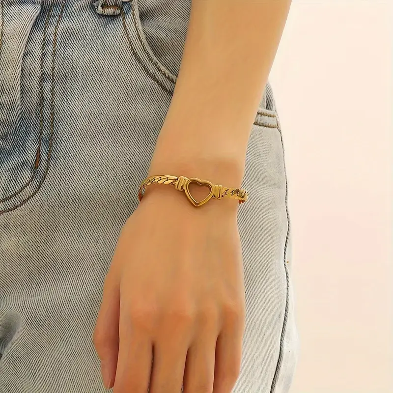 Amour Bracelet